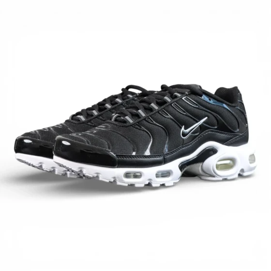 Air Max Plus ‘Black White’