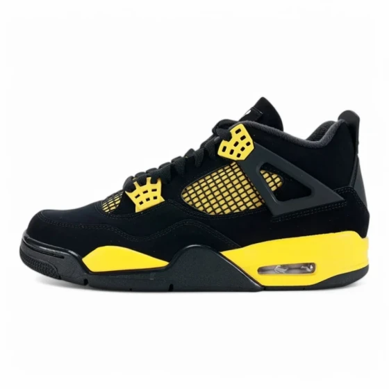 Jordan 4 Retro ‘Thunder’ 2023