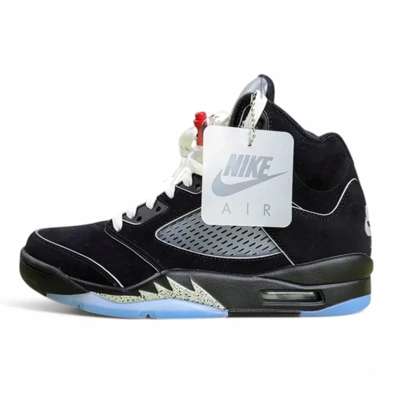 Jordan 5 Retro OG ‘Black Metallic Reimagined’