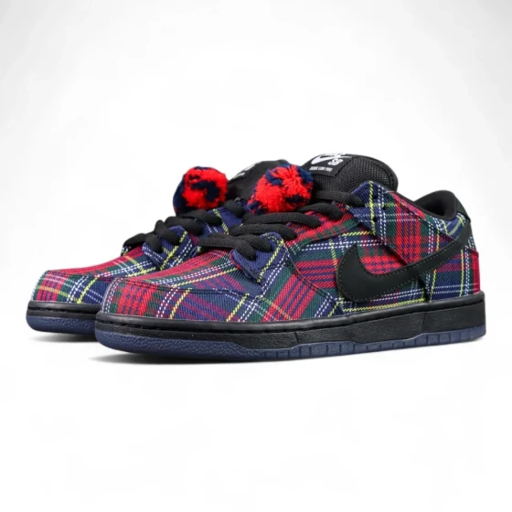 Nardwuar x Dunk Low SB ‘Tam O’ Shanter Hat’ 2025