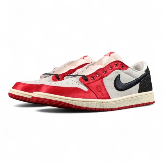 Trophy Room x Air Jordan 1 Retro Low OG SP ‘Rookie Card – Away’