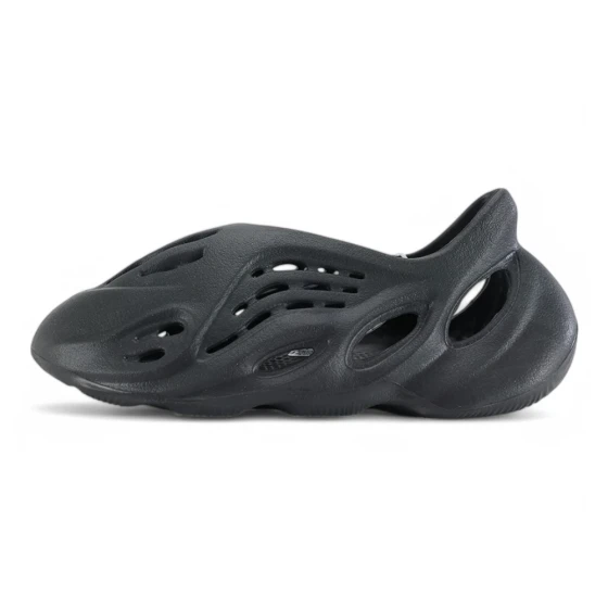Yeezy Foam Runner ‘Onyx’ Replica