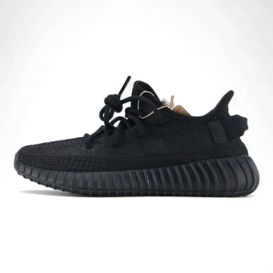 Yeezy Boost 350 V2 ‘Onyx’ Replica